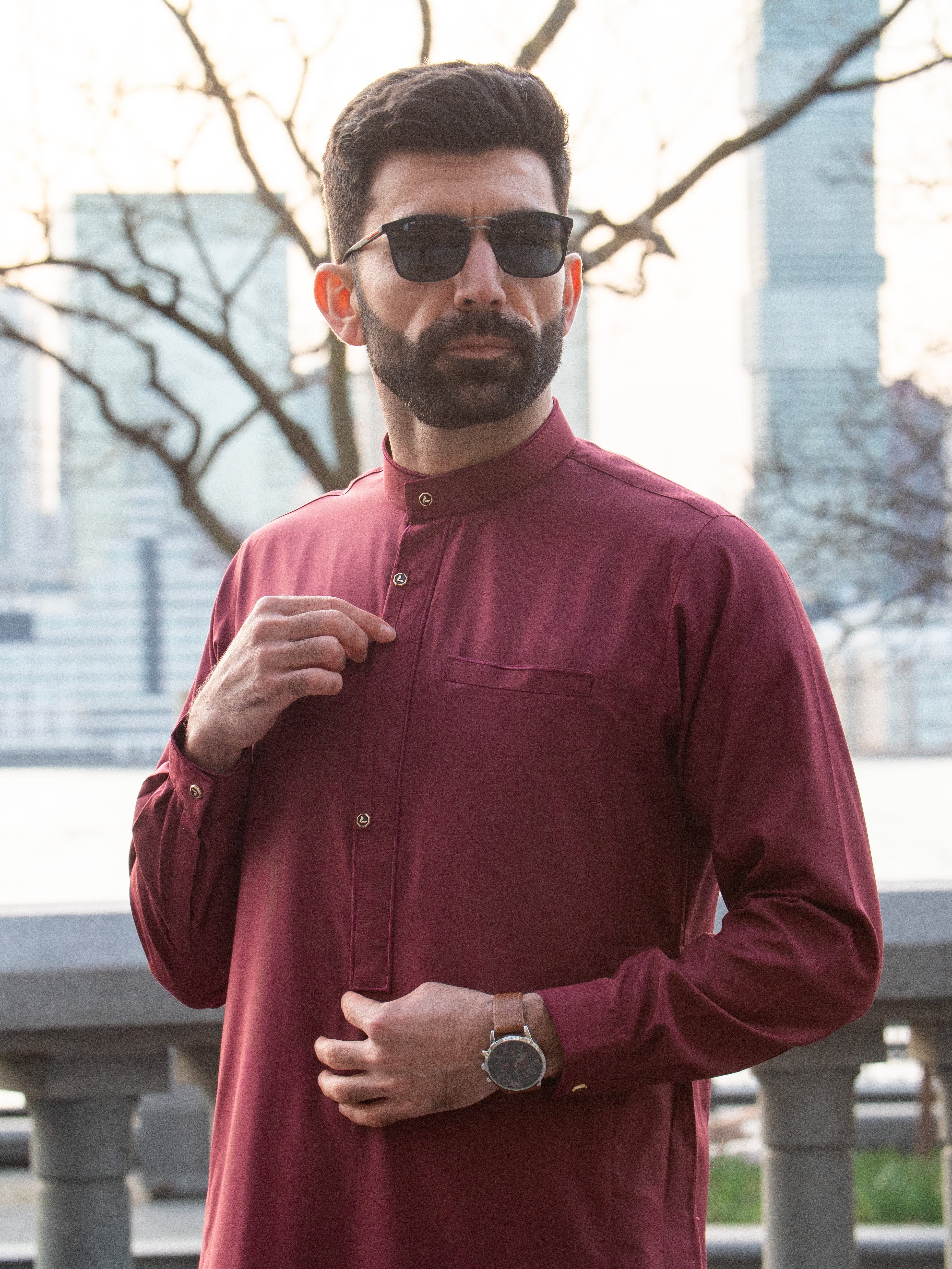 Adult Thobe 121 Maroon