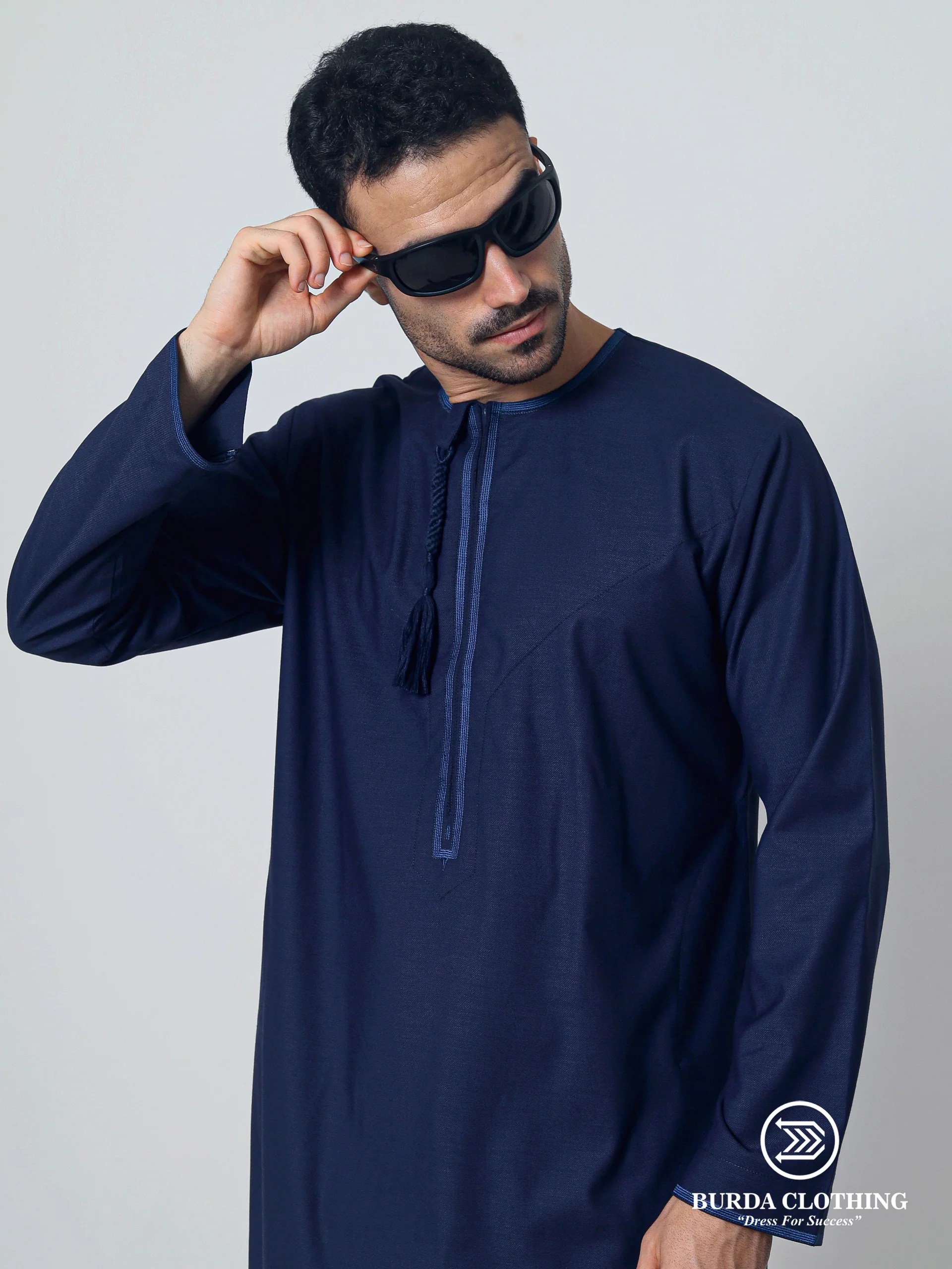 Adult Thobe 326 Navy - Image 4