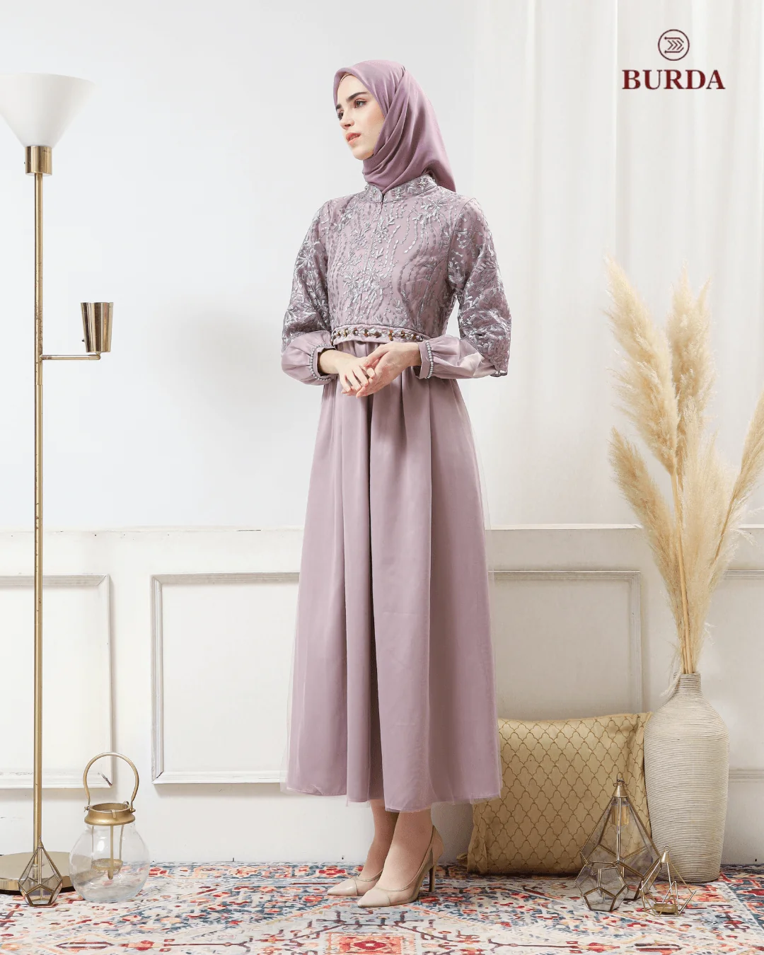 Women's Lilac Party Dress - Image 11