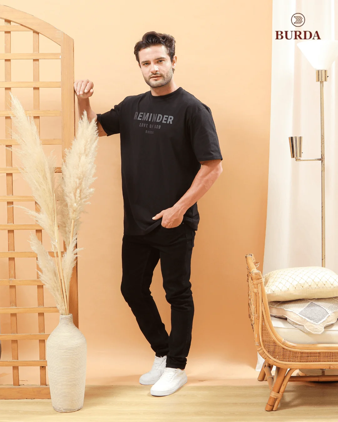 Reminder Love of God T-Shirt - Image 9