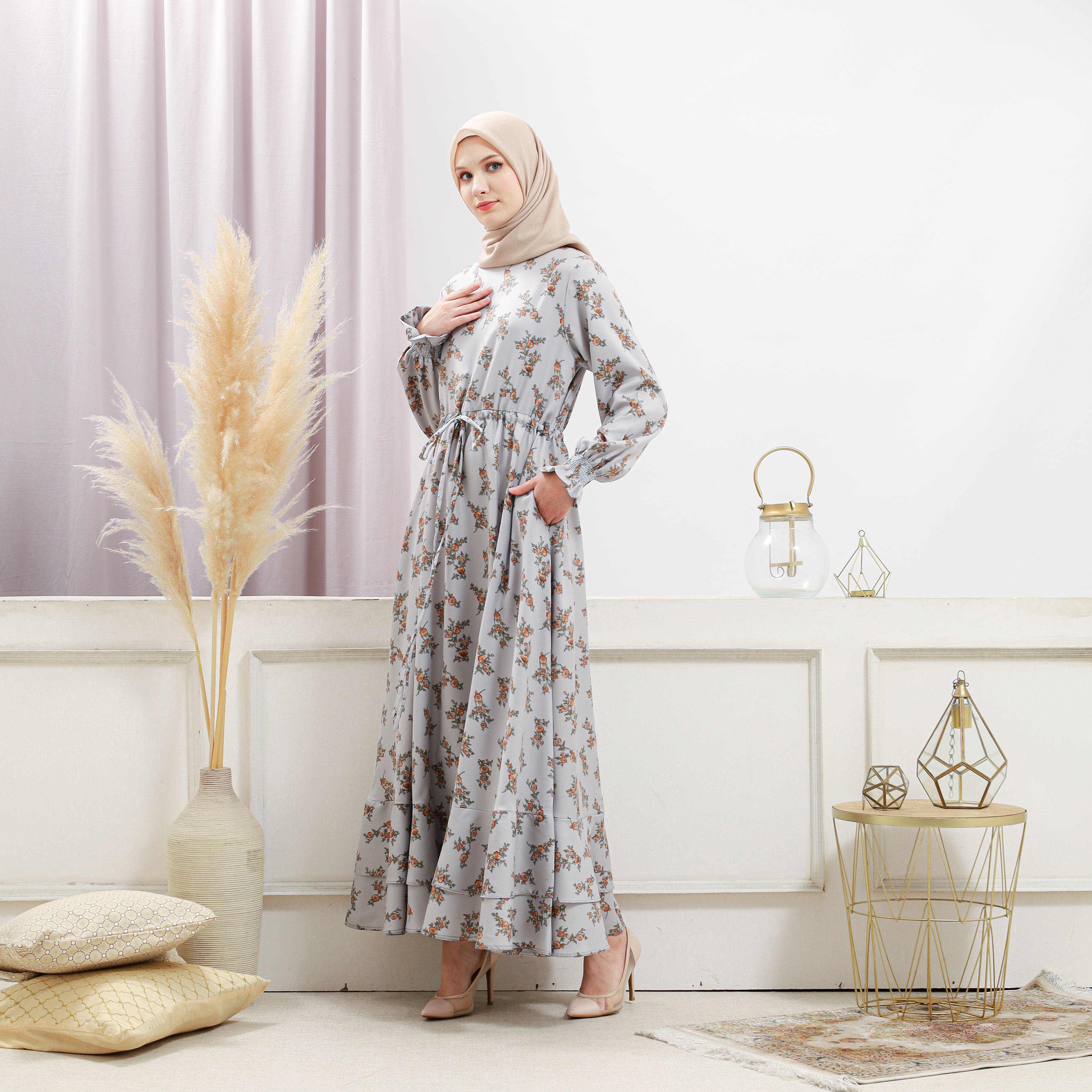 Women's Gray Floral Dress - Image 11