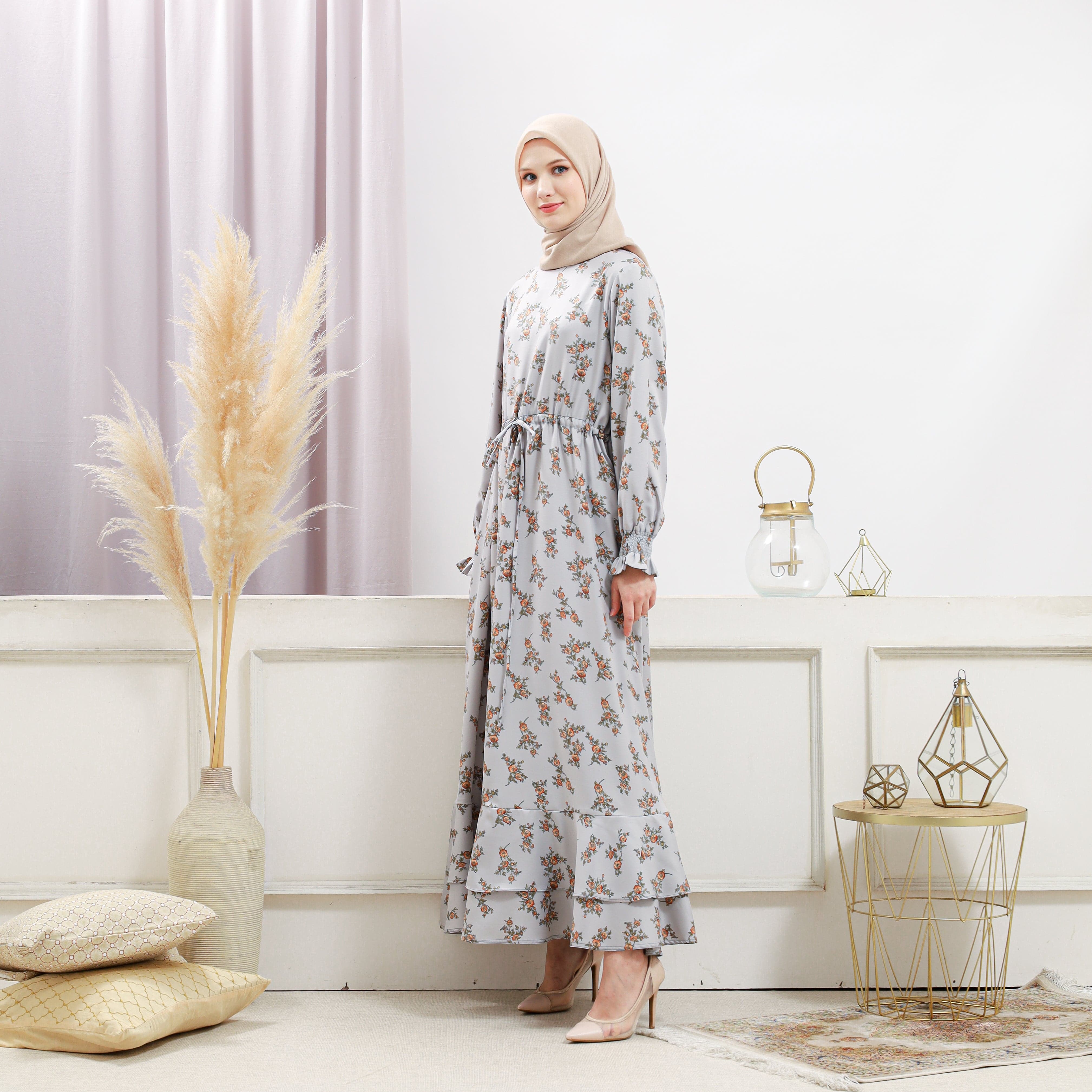 Women's Gray Floral Dress - Image 12