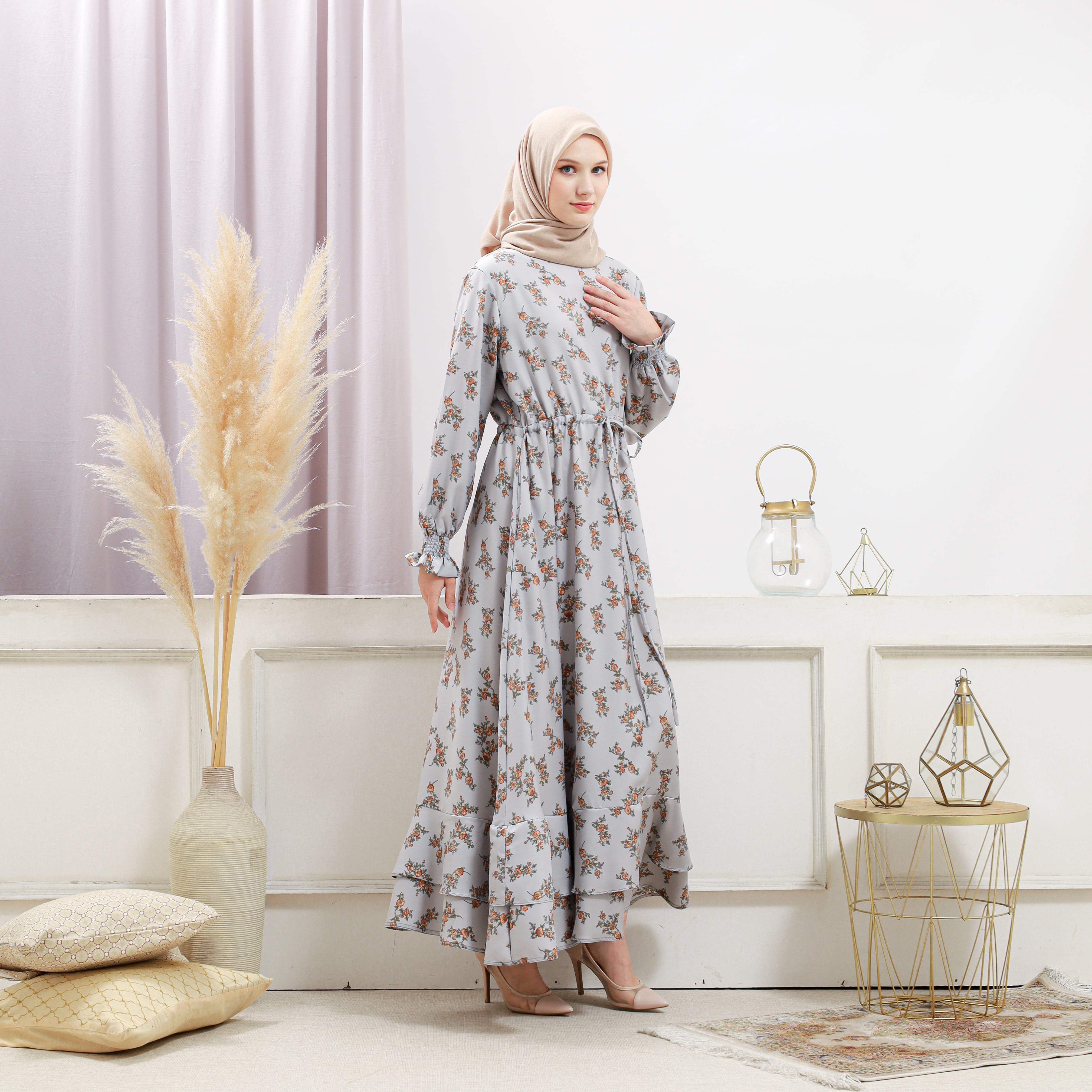 Women's Gray Floral Dress - Image 13